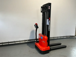 03_transpallet elettrico